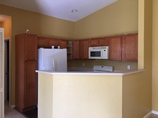 3130 Laurel Ridge Circle Riviera Beach, FL 33404 - Photo 9 of 20 kitchen