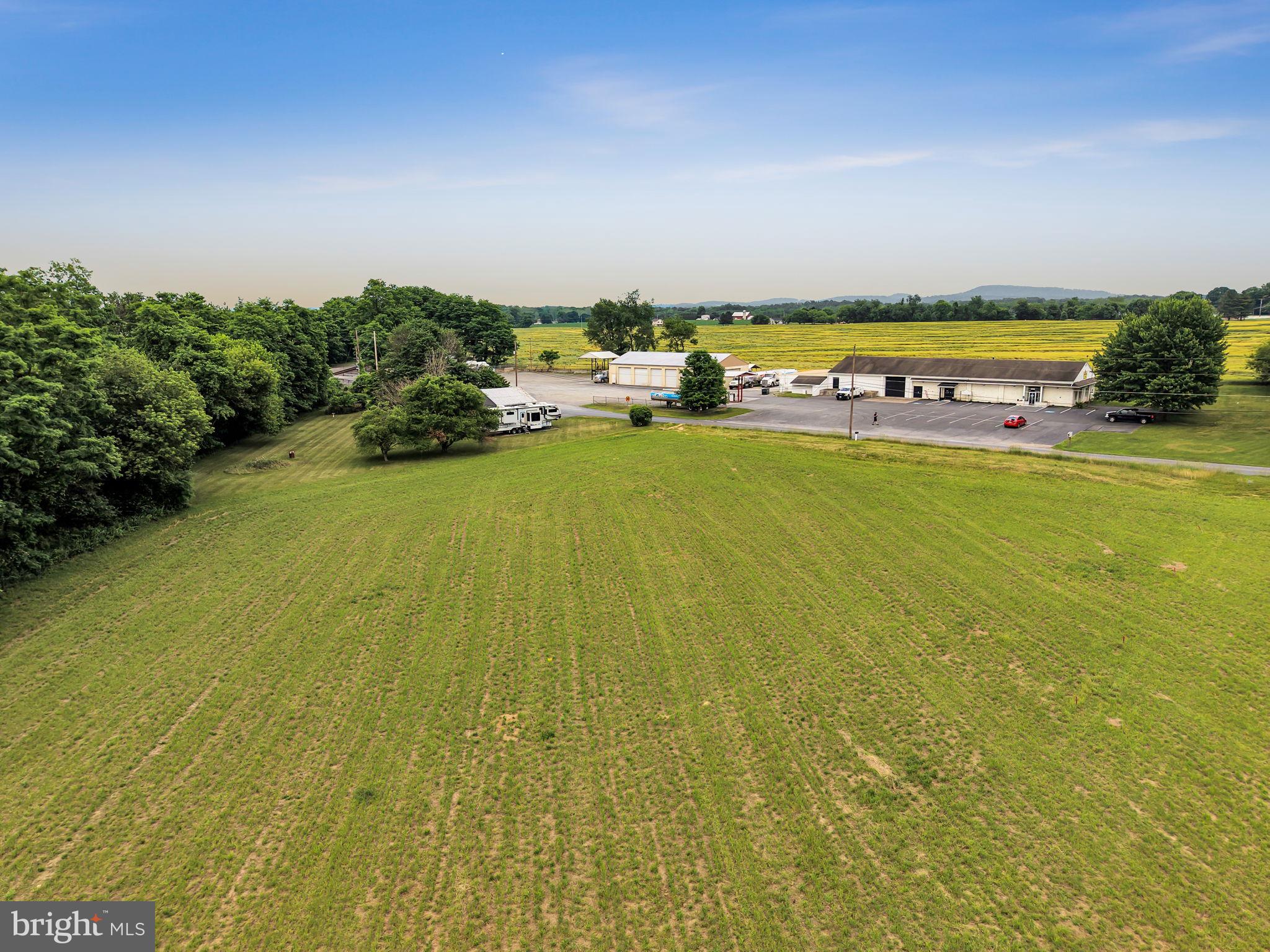 1112 Sheaffer Road Mechanicsburg, PA 17055 - Photo 8 of 14