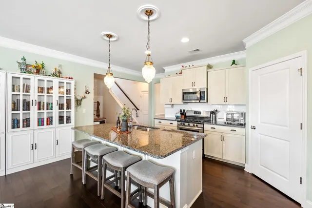 $355,000 | 122 Northwild Drive, Duncan, SC 29334