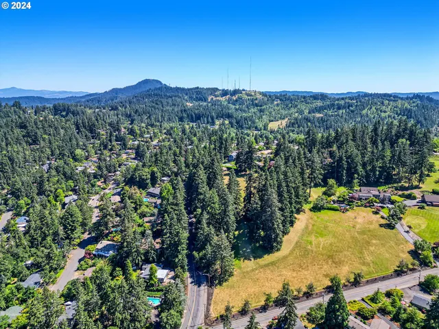 $1,050,000 | Mclean Boulevard, Eugene, OR 97405