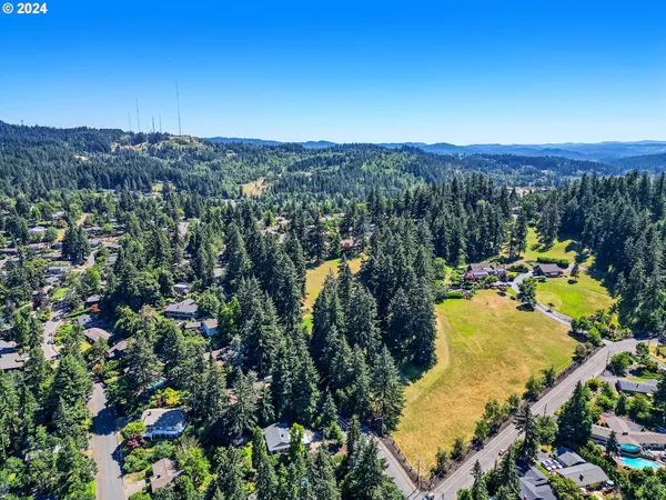 $1,050,000 | Mclean Boulevard, Eugene, OR 97405