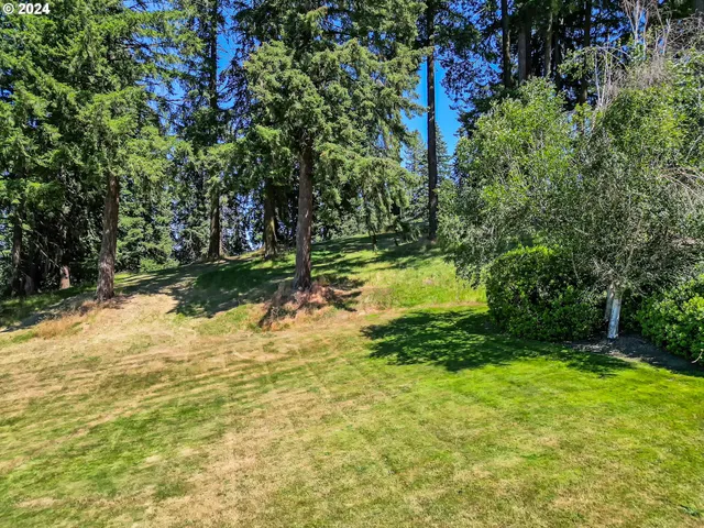 $1,050,000 | Mclean Boulevard, Eugene, OR 97405