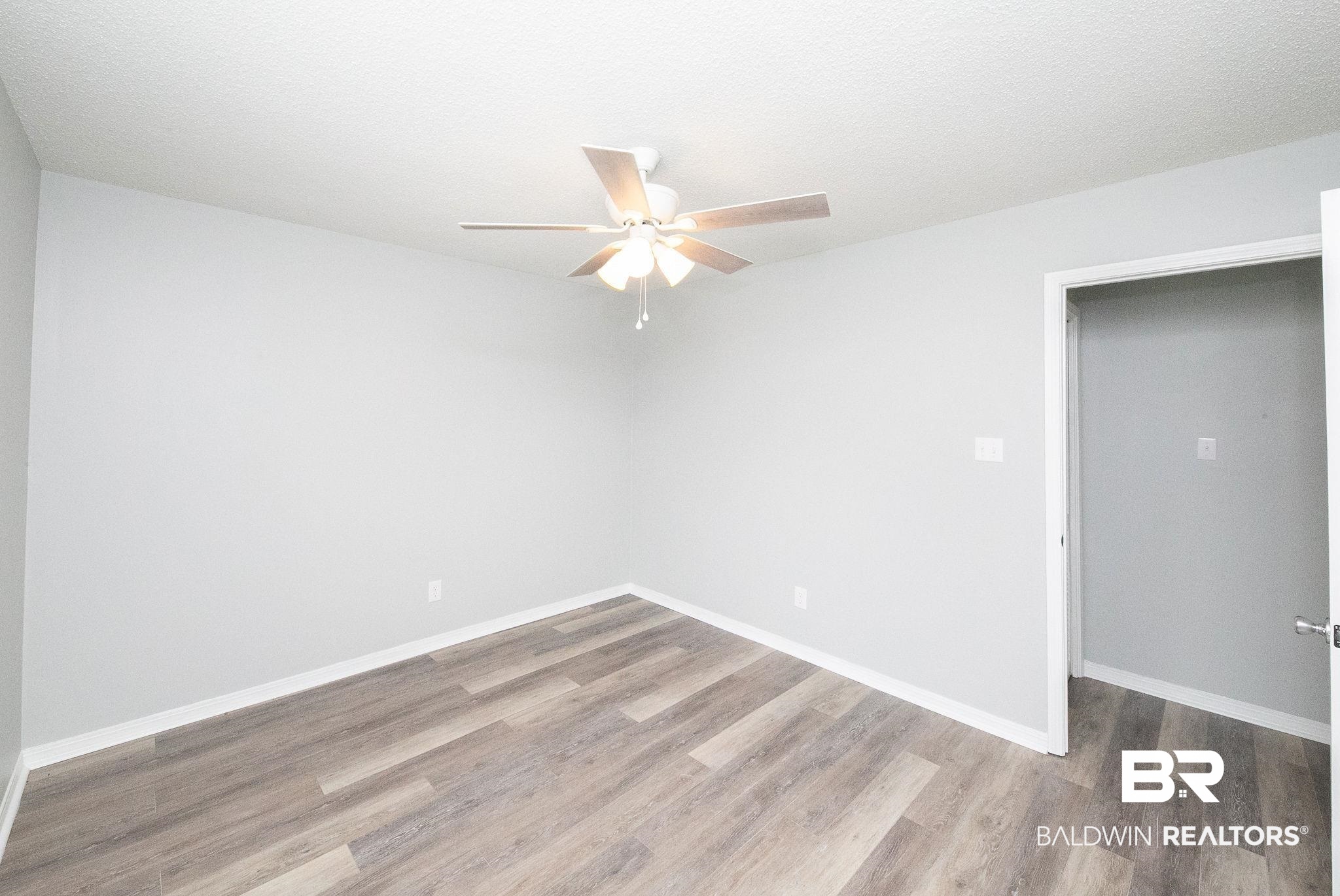 513 West Rose Avenue Foley, AL 36535 - Photo 41 of 50
