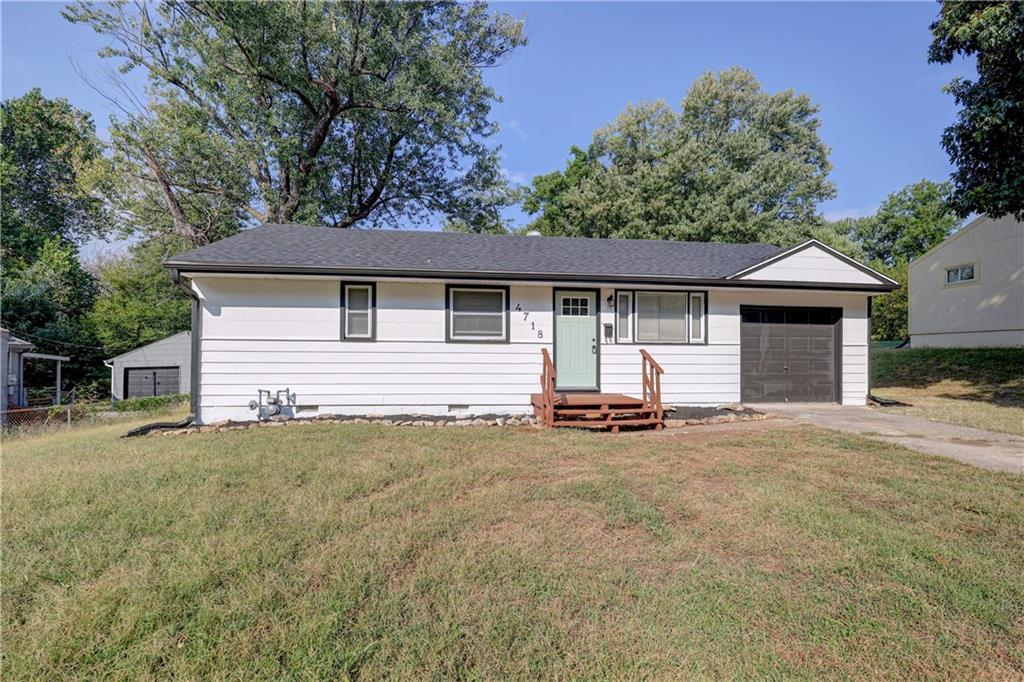 4718 Appleton Avenue Kansas City, MO 64133 - Photo 2 of 10