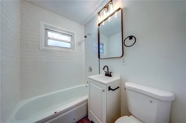 $189,950 | 4718 Appleton Avenue, Kansas City, MO 64133