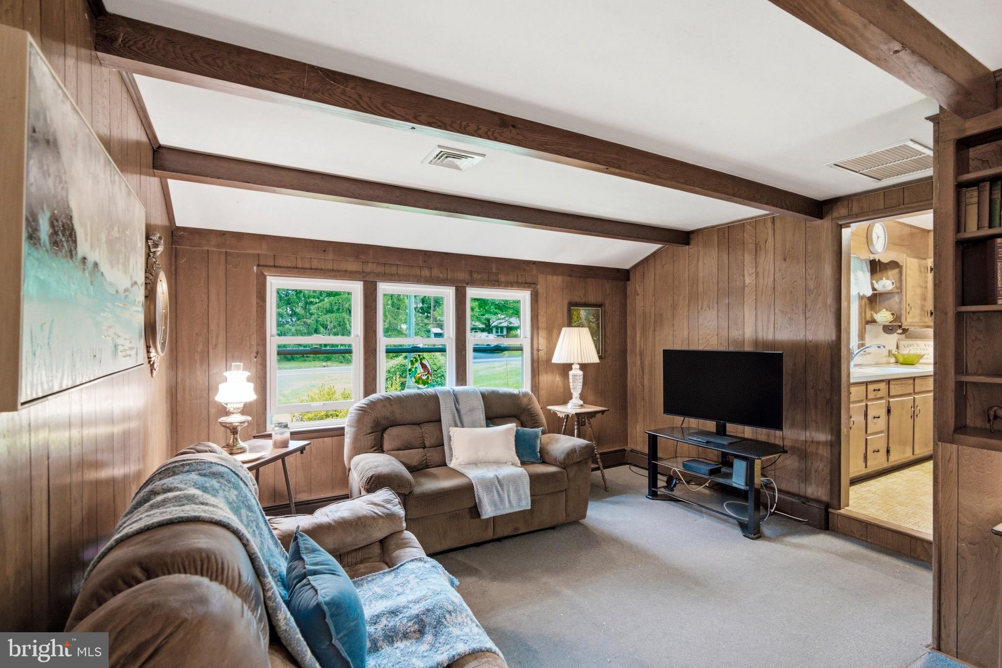 44 Burnt Hill Road Skillman, NJ 08558 - Photo 17 of 36 Family Room/office