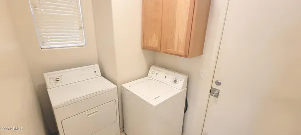 $1,995 | 2024 South Falcon Drive, Gilbert, AZ 85295