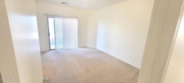 $1,995 | 2024 South Falcon Drive, Gilbert, AZ 85295