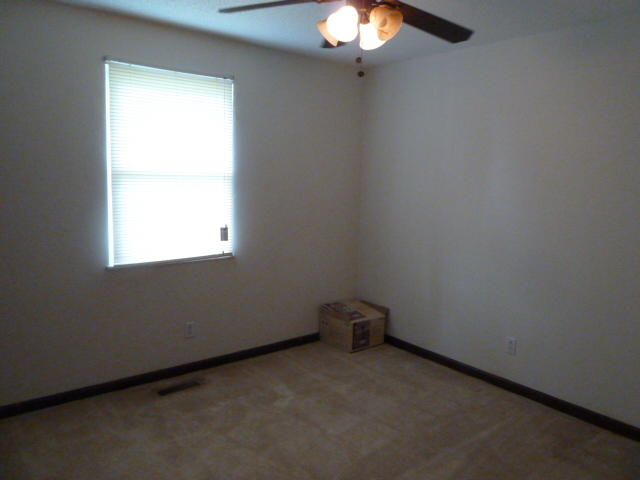 7620 Cranley Road Powell, TN 37849 - Photo 12 of 15 P1170952