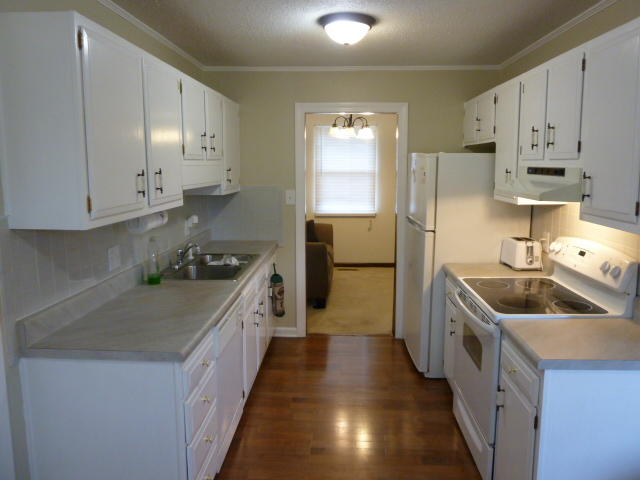 7620 Cranley Road Powell, TN 37849 - Photo 3 of 15 P1170943