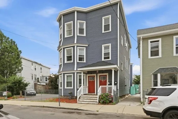 $949,999 | 14-16 Trenton Street, Lawrence, MA 01841