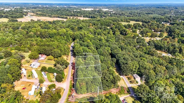 $44,900 | 3625-3639 Thompson Street, Newton, NC 28658