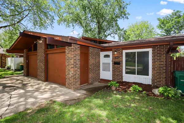 $225,000 | 1613 Mary Ann Lane, Lockport, IL 60441
