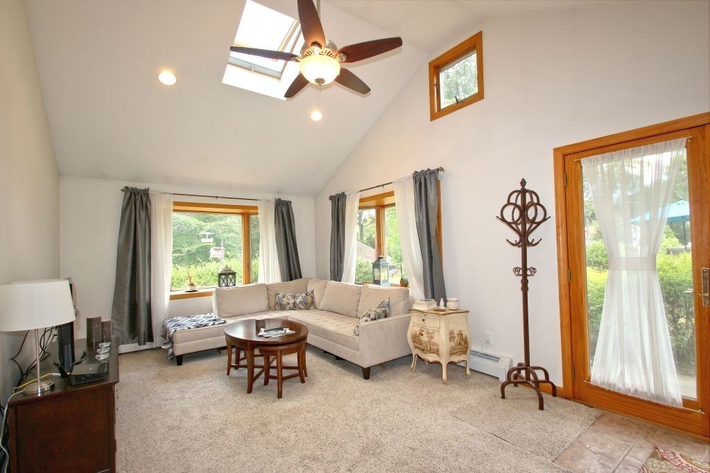 32 Pine Ridge Road Wayland, MA 01778 - Photo 6 of 17