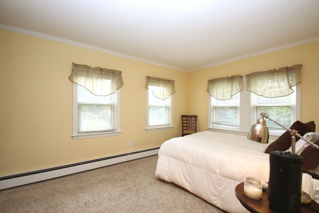 32 Pine Ridge Road Wayland, MA 01778 - Photo 10 of 17
