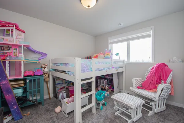 $369,000 | 5534 8th Street West, West Fargo, ND 58078