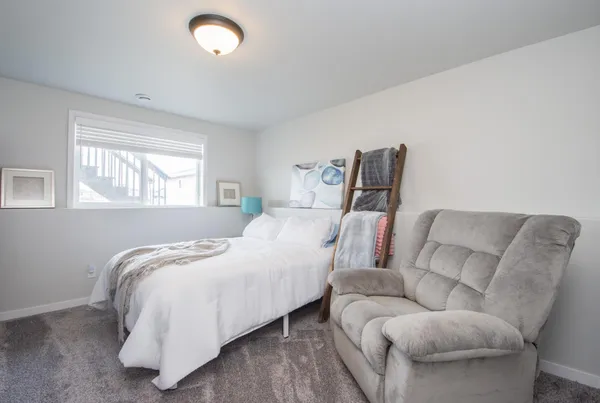 $369,000 | 5534 8th Street West, West Fargo, ND 58078