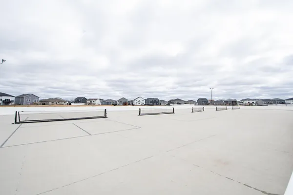 $369,000 | 5534 8th Street West, West Fargo, ND 58078