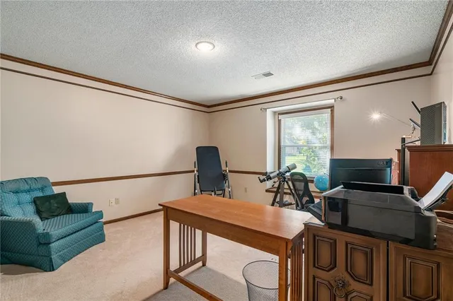 $560,000 | 13212 West 84th Street, Lenexa, KS 66215