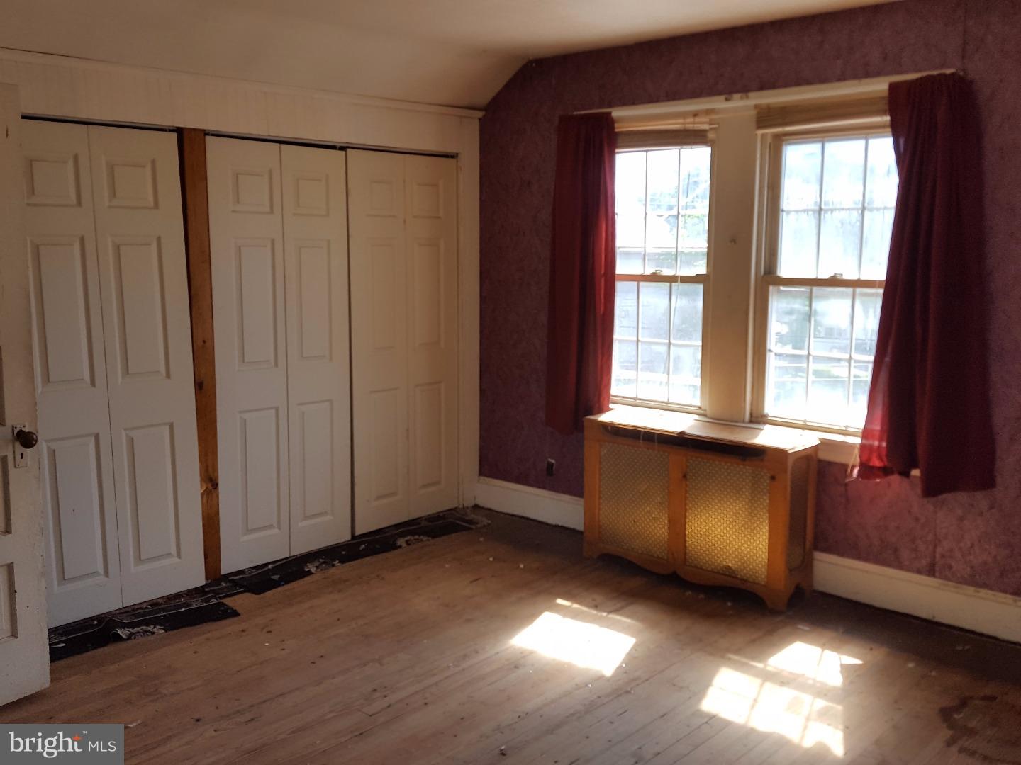 17 West Elbon Road Brookhaven, PA 19015 - Photo 6 of 10 Gallery Image 6