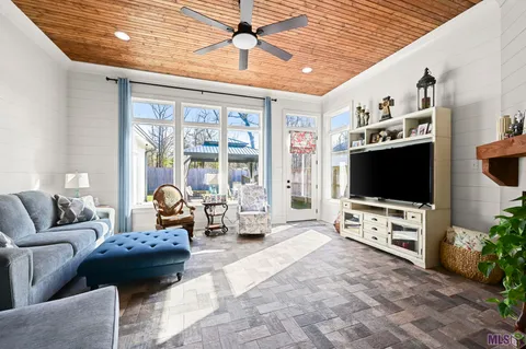$534,900 | 13575 Sawmill Drive, Baton Rouge, LA 70818