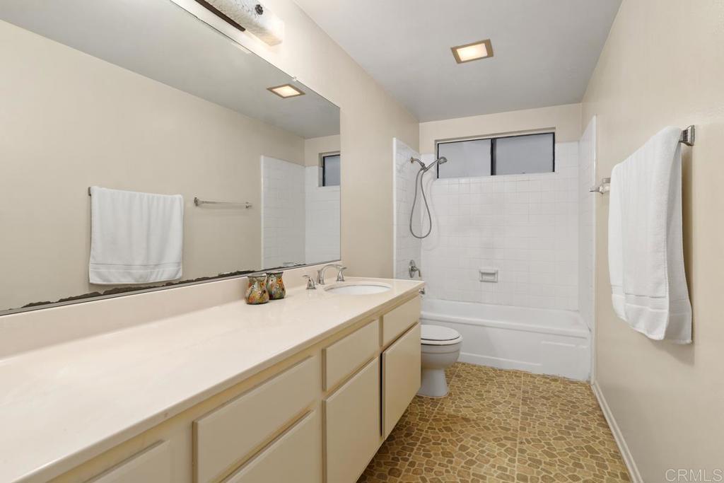 1516 Appian Way Montebello, CA 90640 - Photo 30 of 36