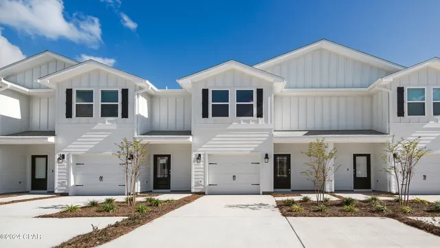 $284,900 | 193 Ellery Lane, Panama City Beach, FL 32413