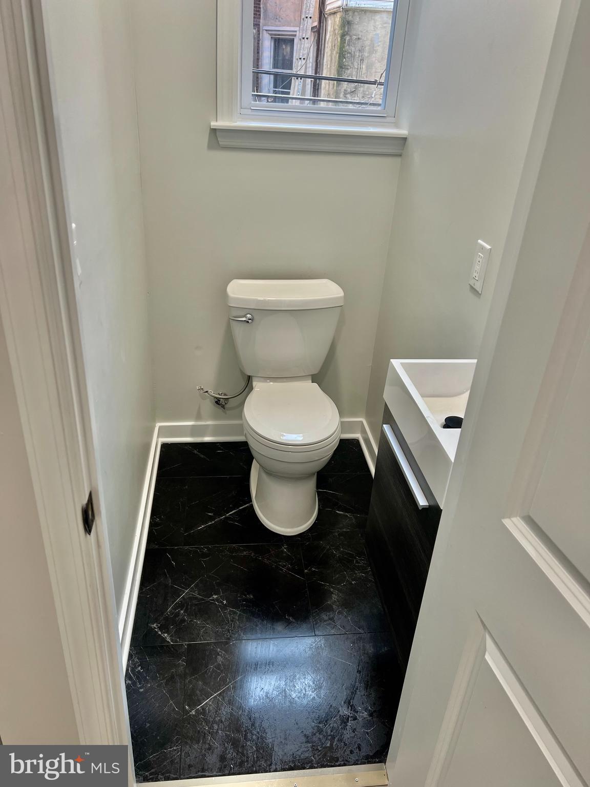 5408 Spring Street Philadelphia, PA 19139 - Photo 15 of 27 Powder Room