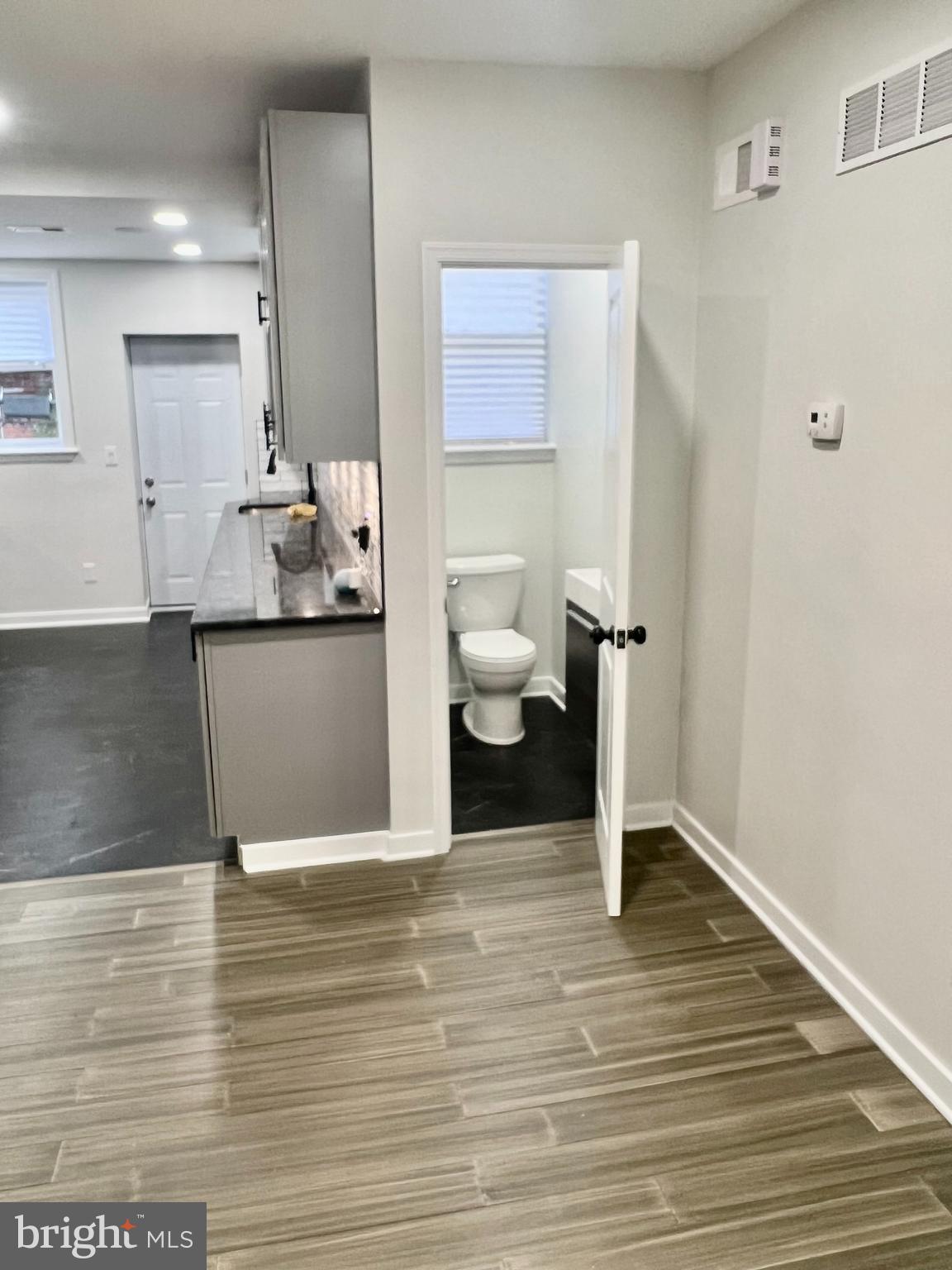 5408 Spring Street Philadelphia, PA 19139 - Photo 27 of 27 Powder Room