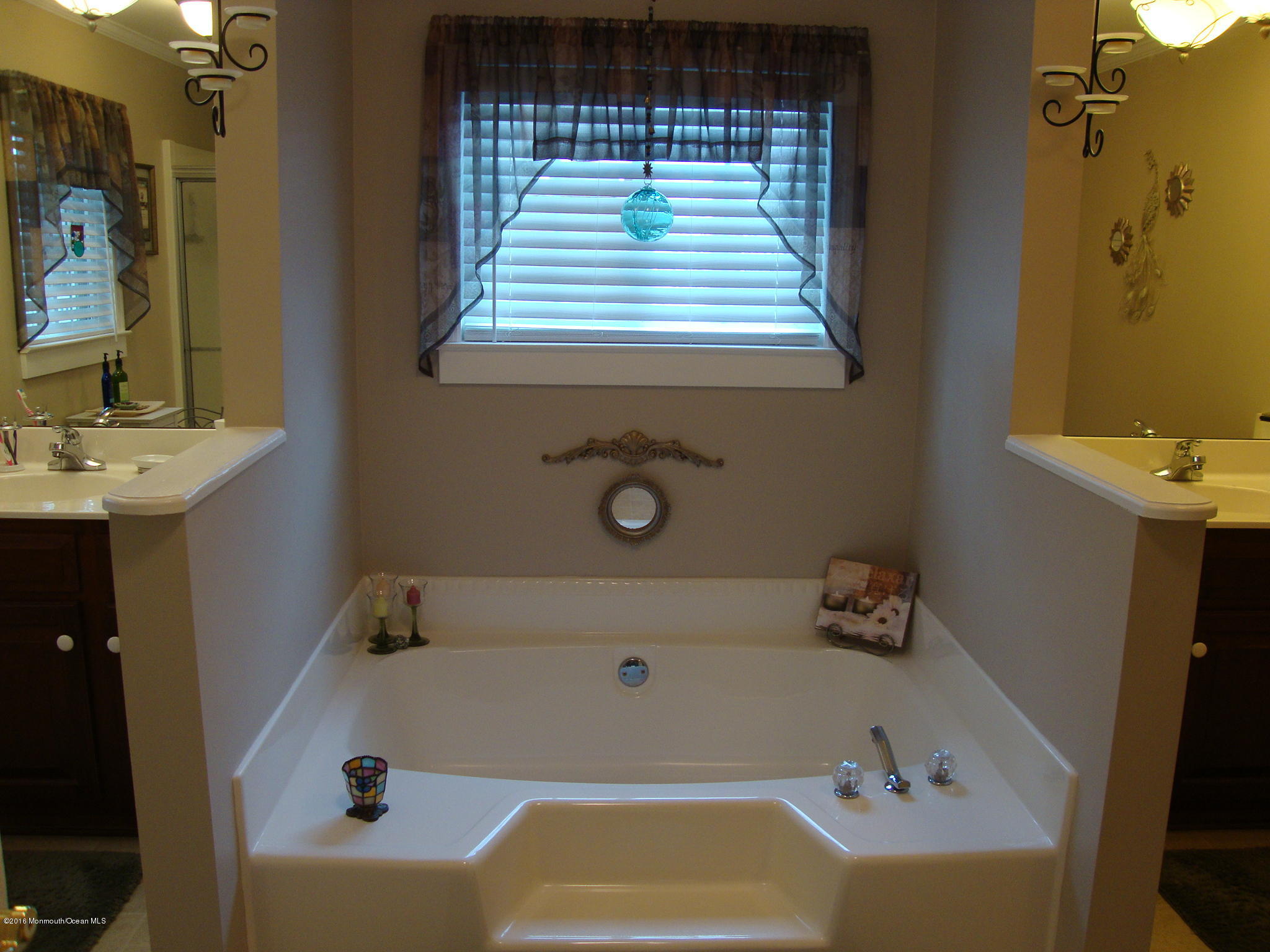 912 Oak Ridge Terrace Whiting, NJ 08759 - Photo 22 of 29 912 Oak Ridge 024