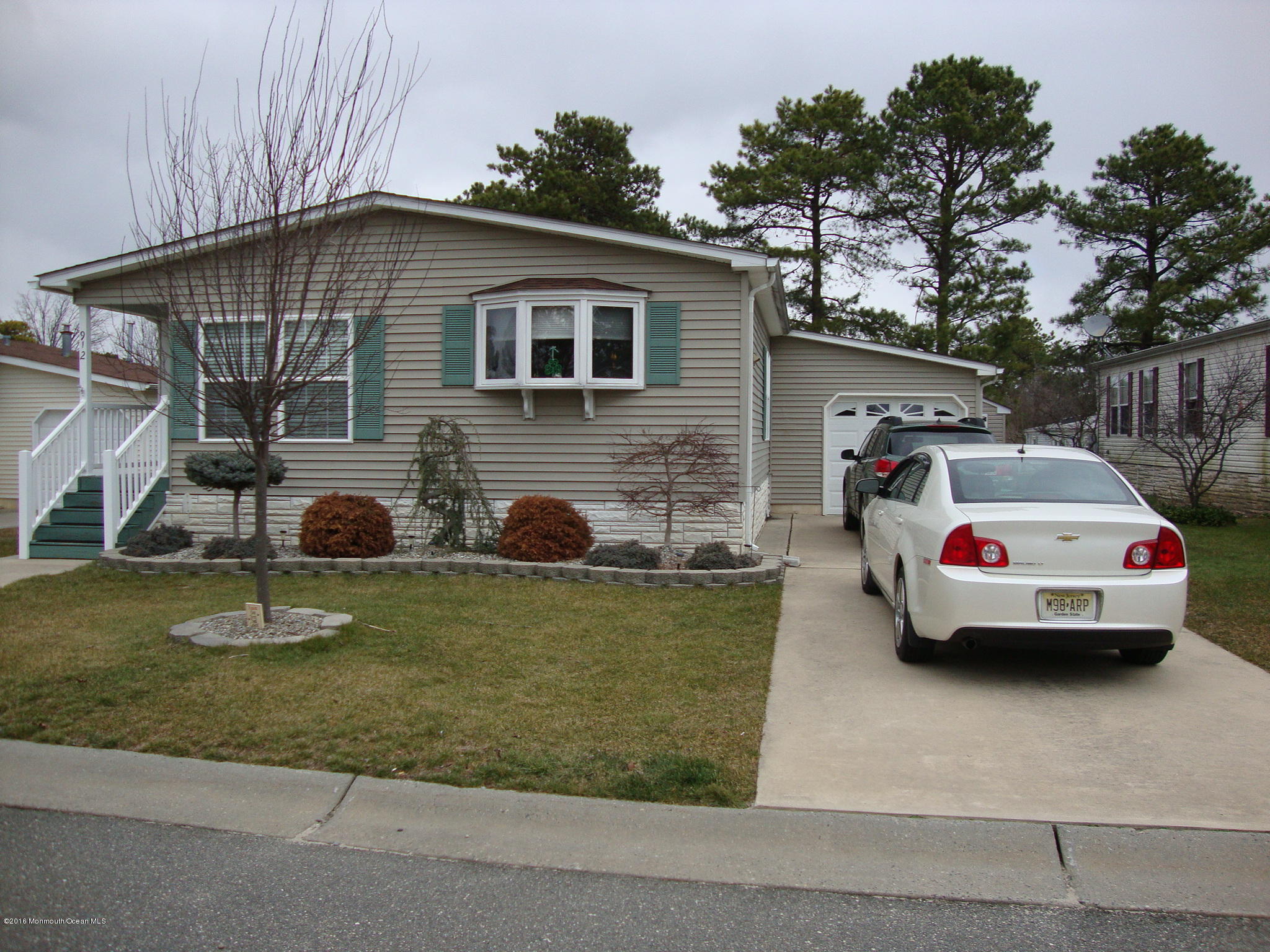 912 Oak Ridge Terrace Whiting, NJ 08759 - Photo 24 of 29 912 Oak Ridge 058