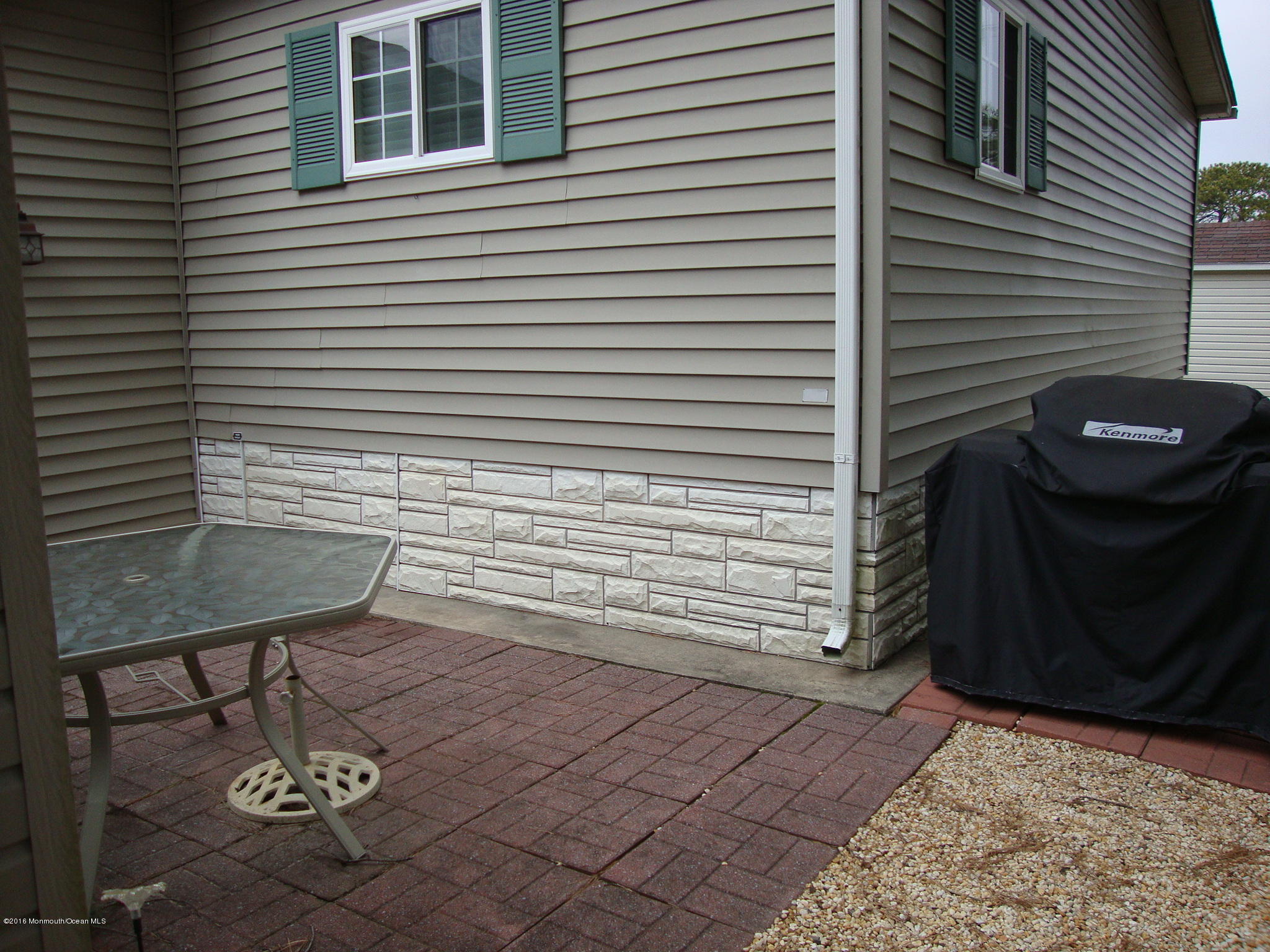 912 Oak Ridge Terrace Whiting, NJ 08759 - Photo 28 of 29 912 Oak Ridge 069