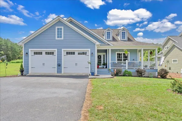 $695,000 | 131 Grand Harbour Court, Hardy, VA 24101