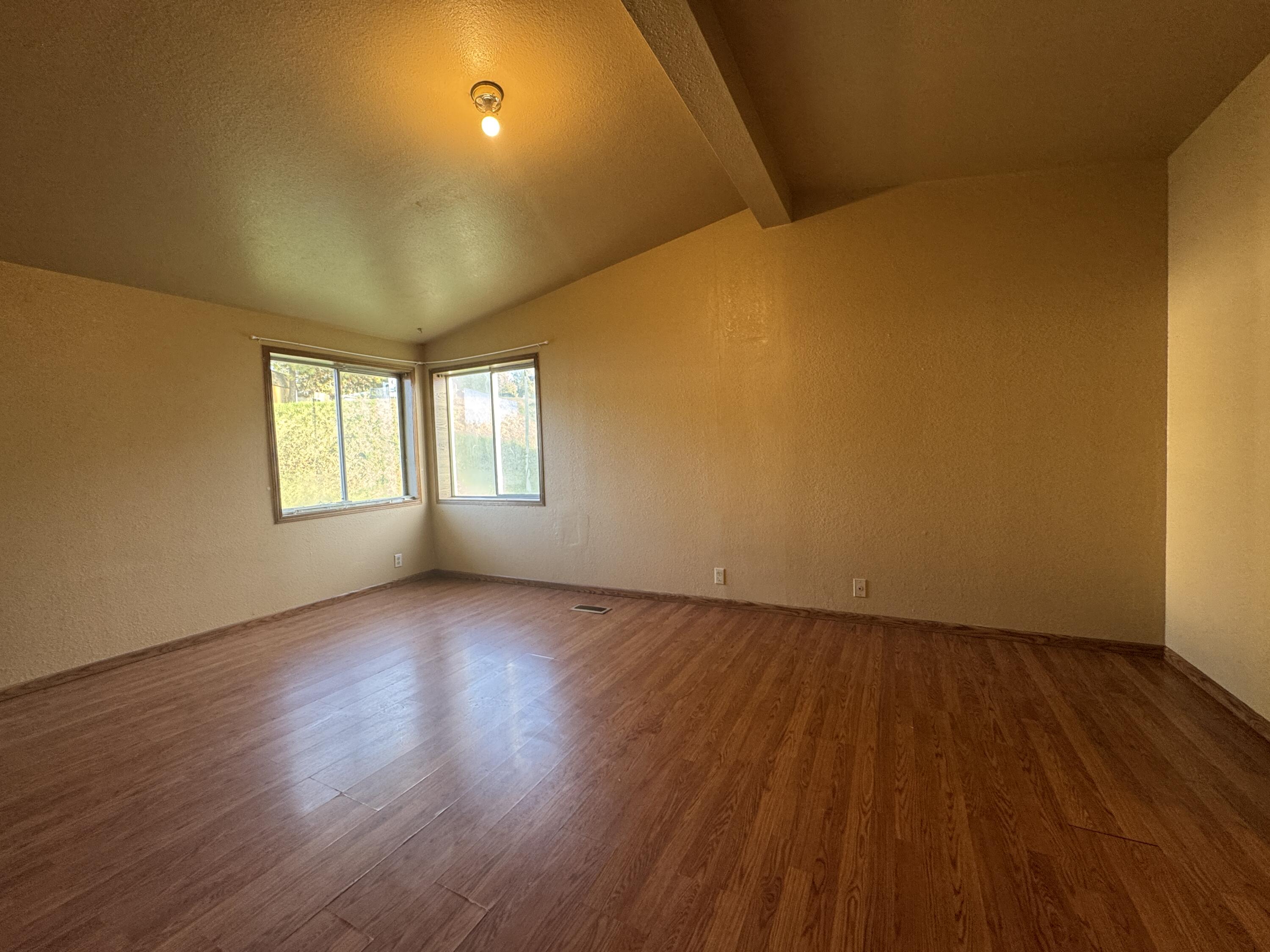4000 Round Lake Road, Unit 84 Klamath Falls, OR 97601 - Photo 10 of 21 IMG_2002