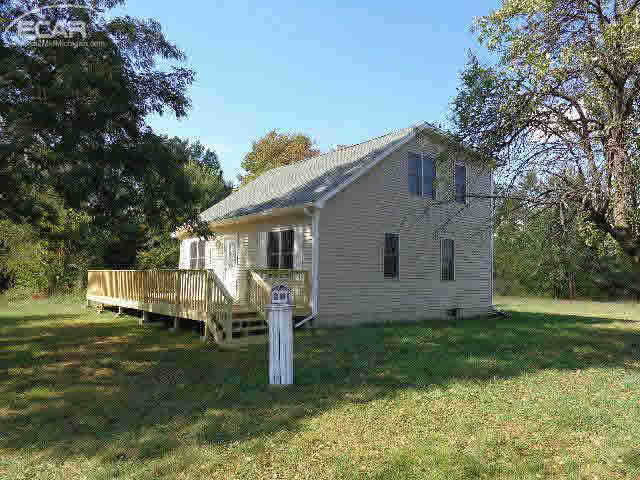 7242 West Frances Road Clio, MI 48420 - Photo 2 of 12 21373142-1.JPG