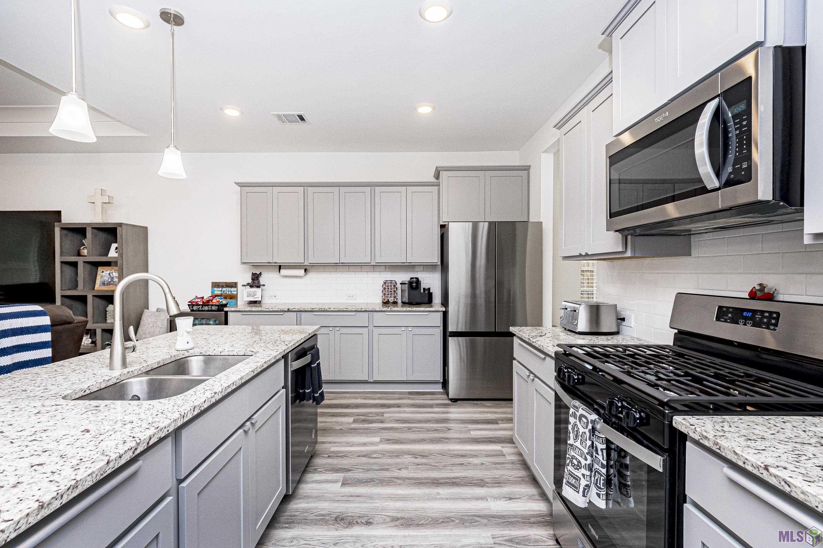 5402 Heron Landing Drive Baton Rouge, LA 70816 - Photo 12 of 56