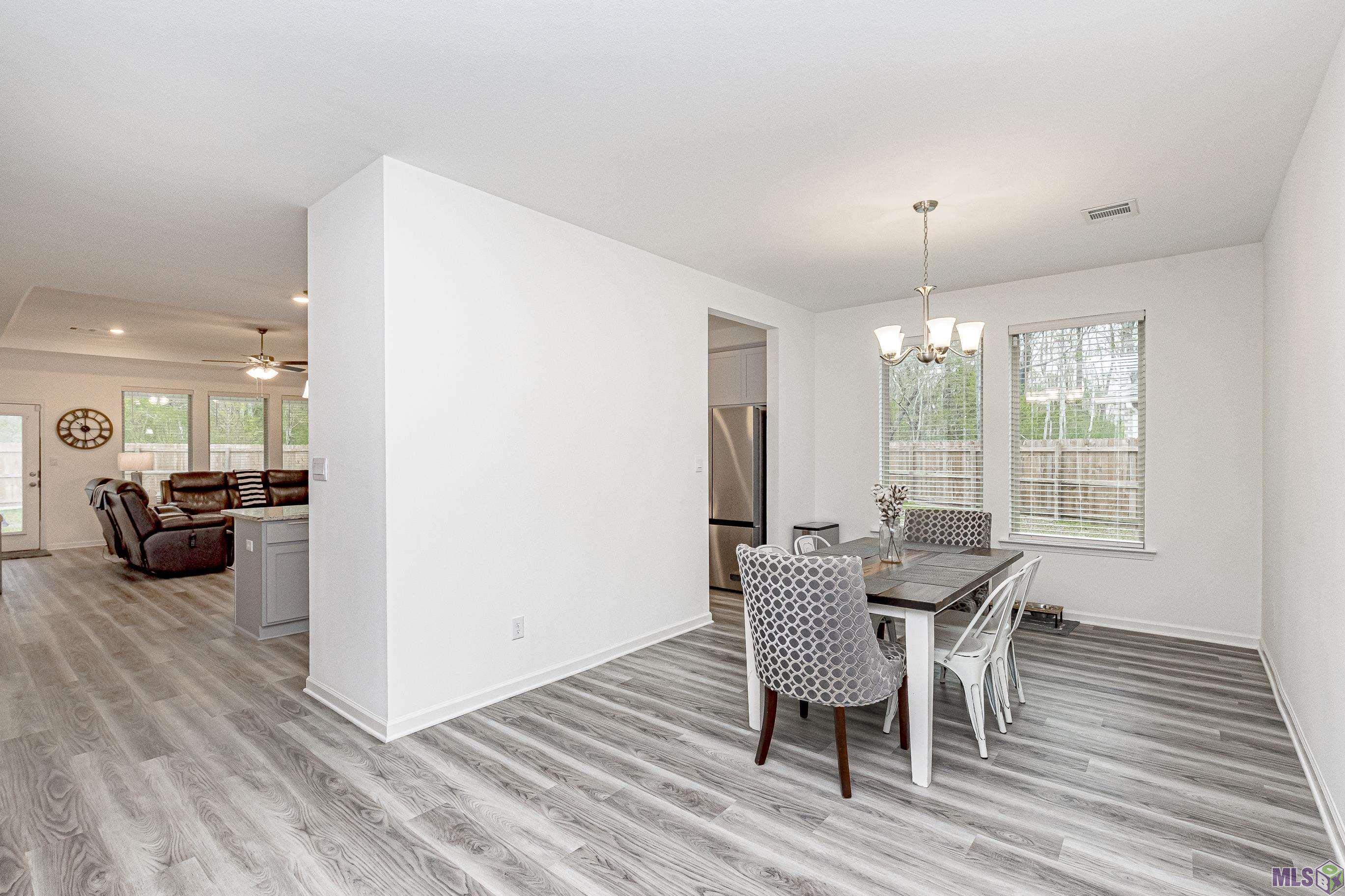 5402 Heron Landing Drive Baton Rouge, LA 70816 - Photo 5 of 56