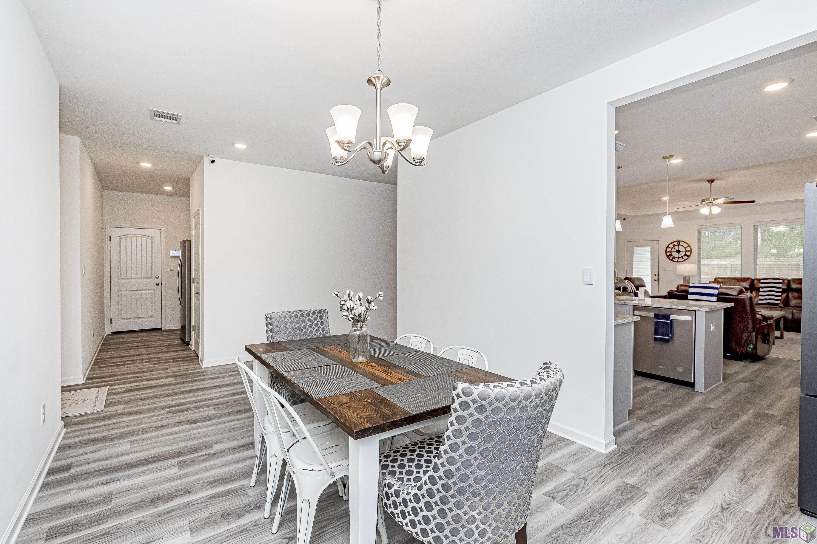 5402 Heron Landing Drive Baton Rouge, LA 70816 - Photo 6 of 56