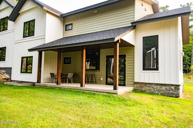 $1,295,000 | 3259 Lake Shore Drive, Unit 3, Lake George, NY 12845