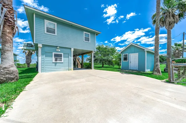 $325,000 | 171 County Road 299, Sargent, TX 77414