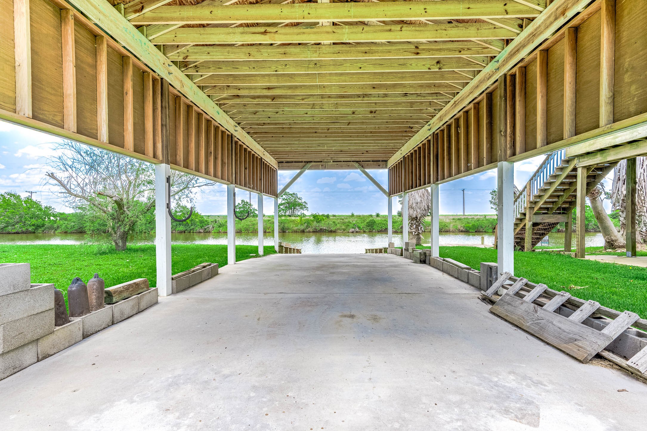 171 County Road 299 Sargent, TX 77414 - Photo 11 of 46