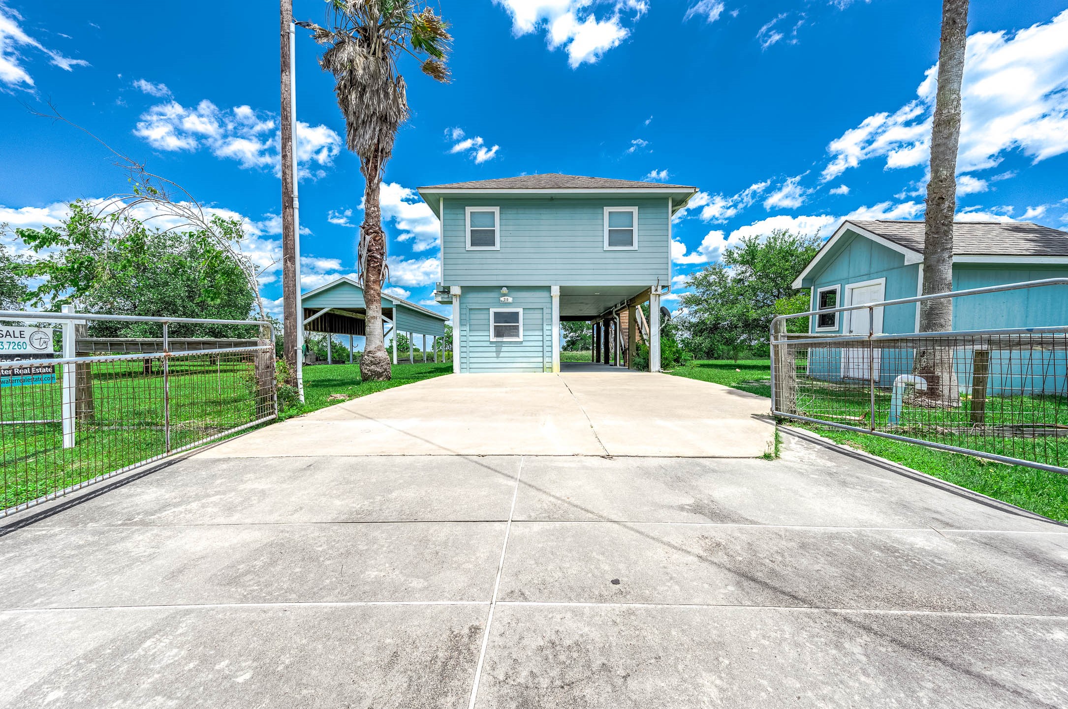 171 County Road 299 Sargent, TX 77414 - Photo 3 of 46