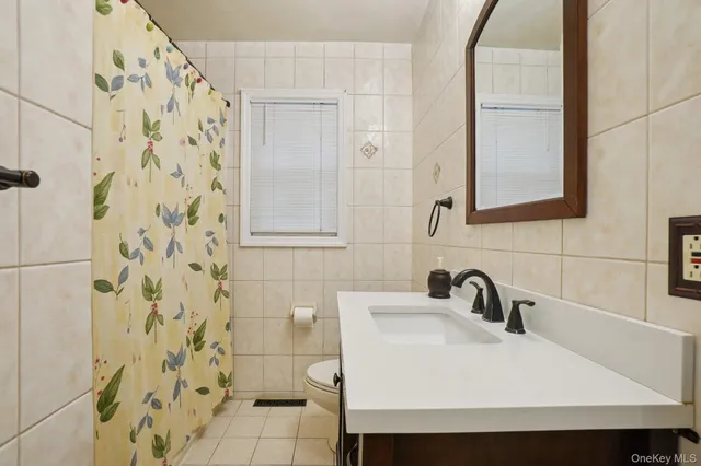 $575,000 | 35 Andre Avenue, Tappan, NY 10983