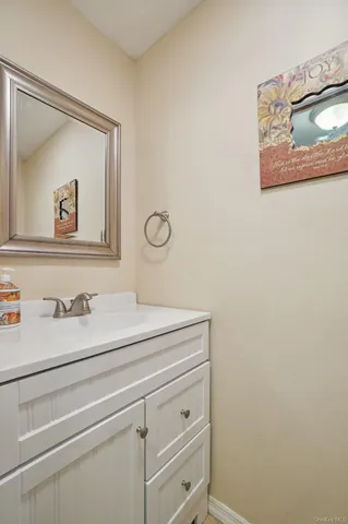 $575,000 | 35 Andre Avenue, Tappan, NY 10983