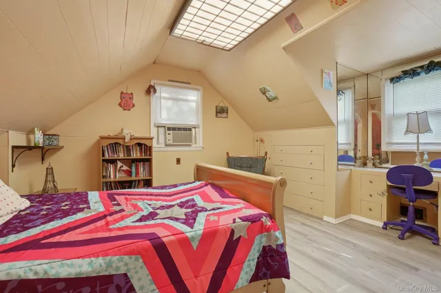 $575,000 | 35 Andre Avenue, Tappan, NY 10983