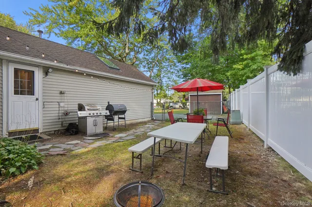 $575,000 | 35 Andre Avenue, Tappan, NY 10983