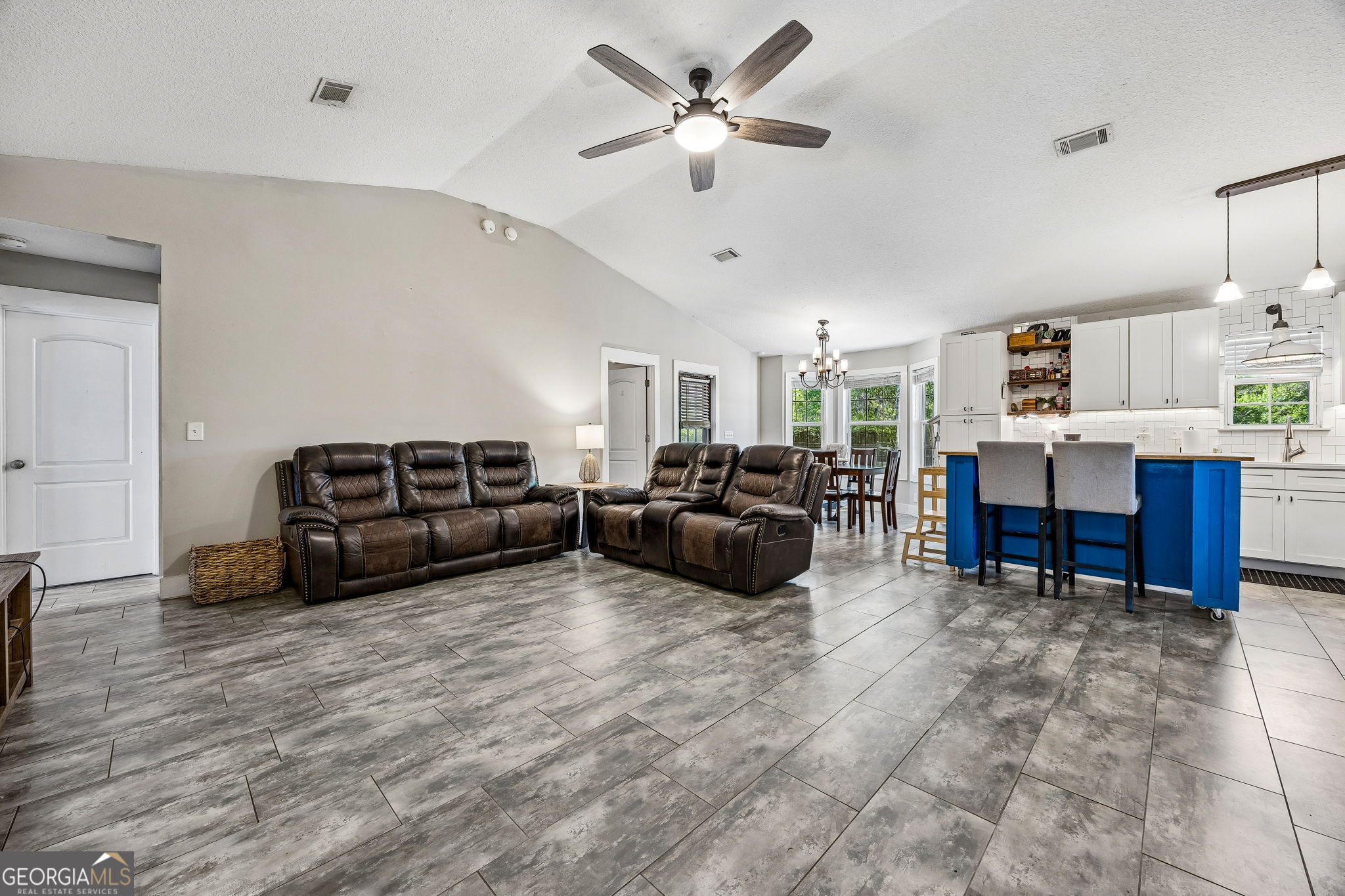 116 Honeysuckle Road Kingsland, GA 31548 - Photo 7 of 36