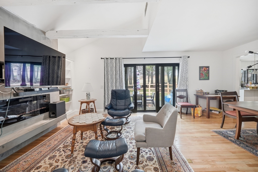 54 Huntington Road Hadley, MA 01035 - Photo 14 of 38