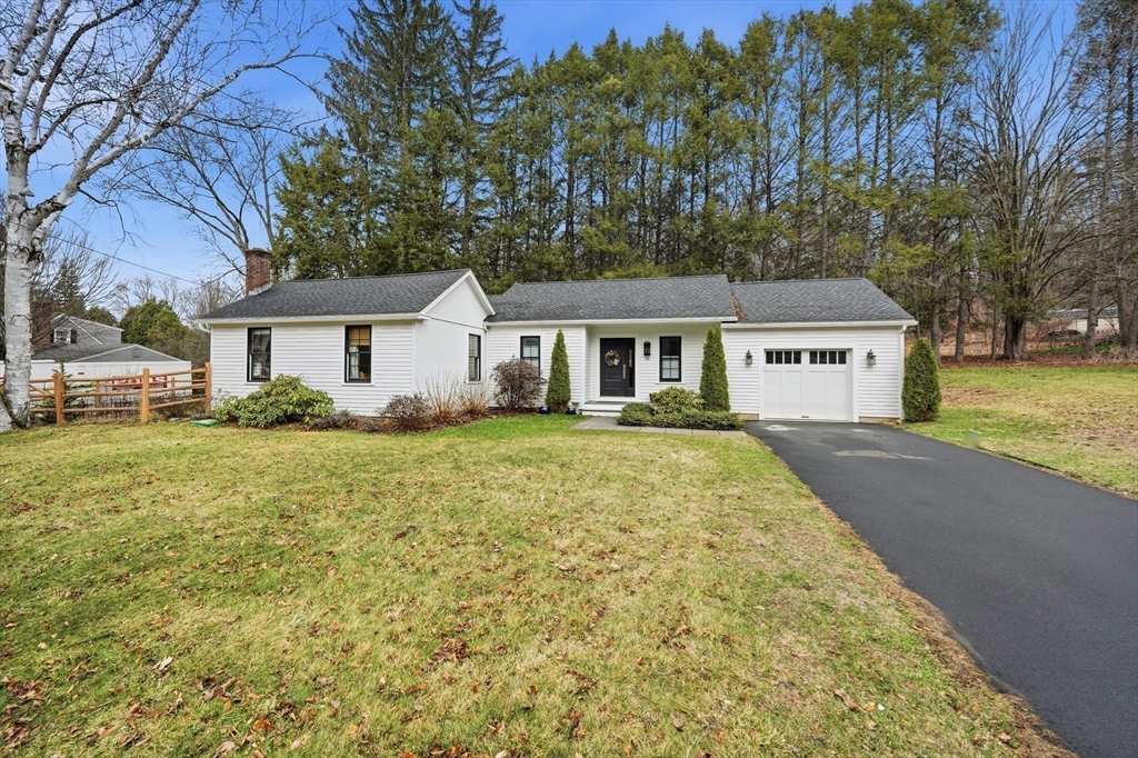 54 Huntington Road Hadley, MA 01035 - Photo 2 of 38