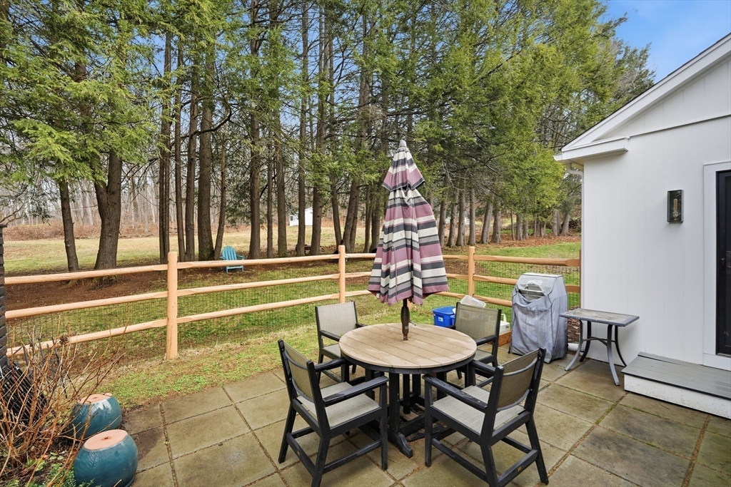 54 Huntington Road Hadley, MA 01035 - Photo 24 of 38